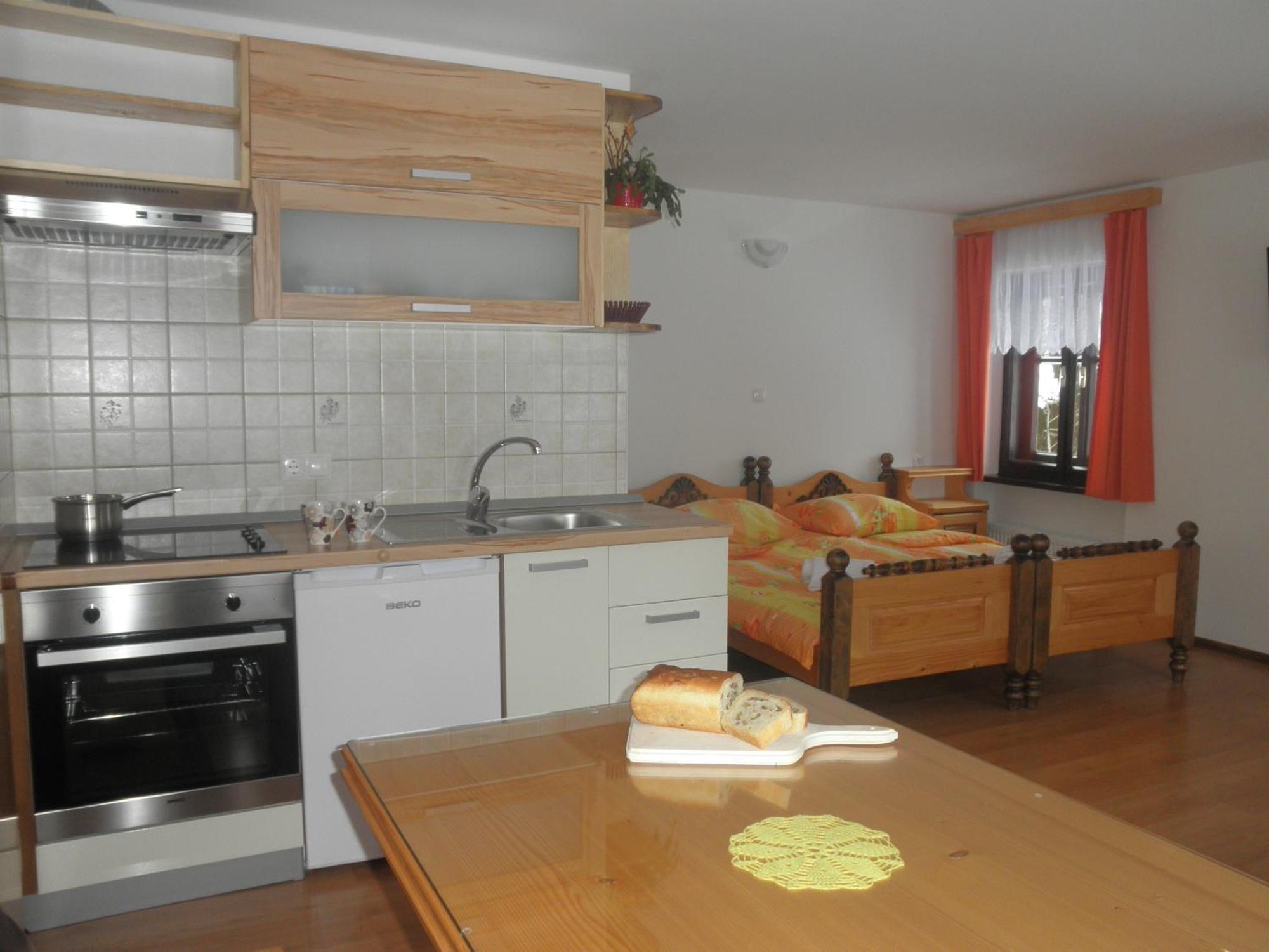 Apartments Cumar Церкно Стая снимка