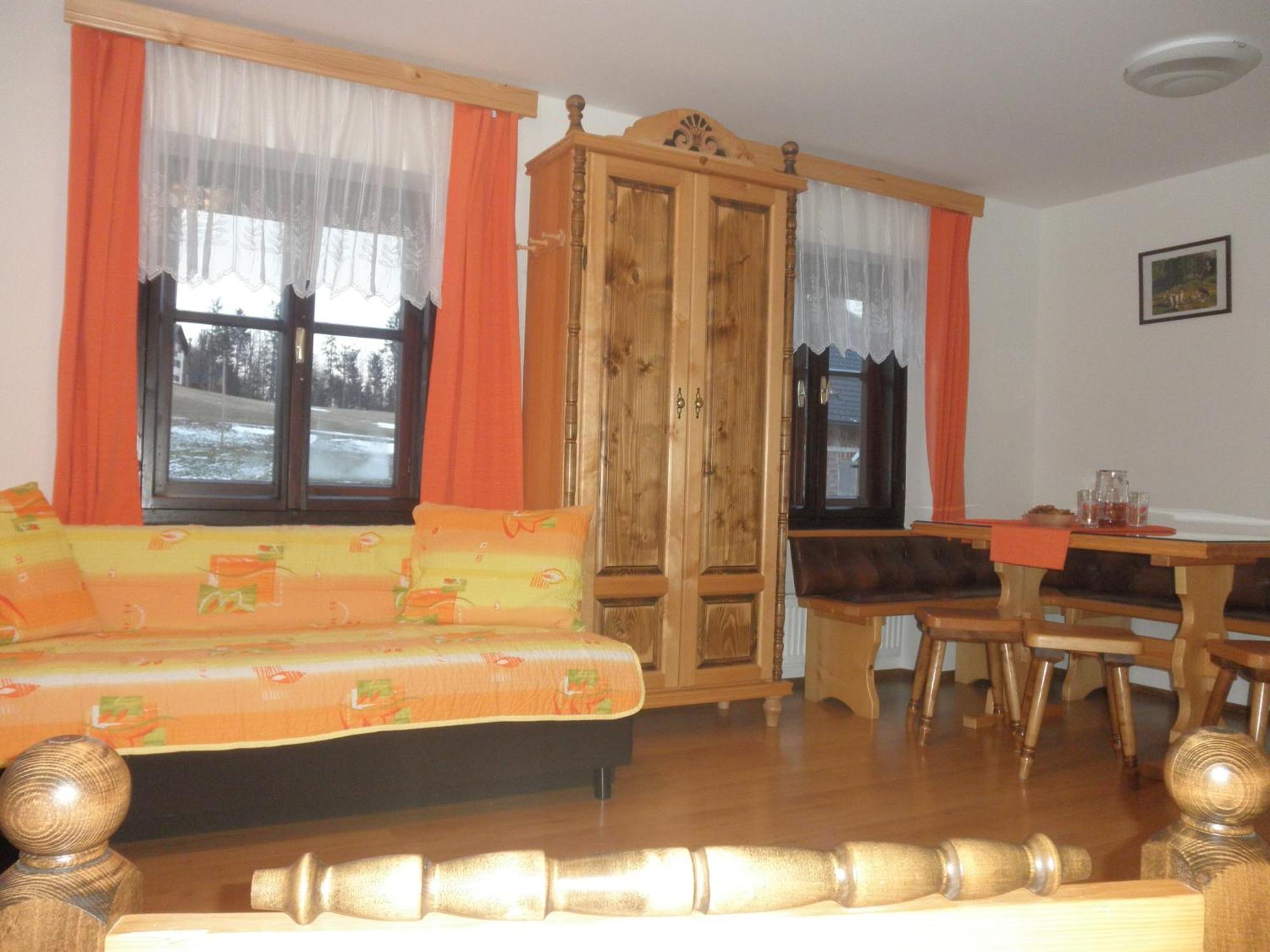 Apartments Cumar Церкно Стая снимка